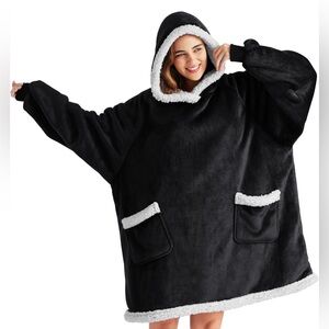 NEW Bedsure Blanket Hoodie, Wearable Blanket Hoodie Black, Standard size